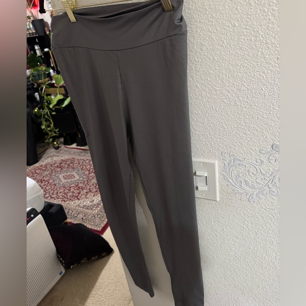 Wet Seal Gray Leggings
